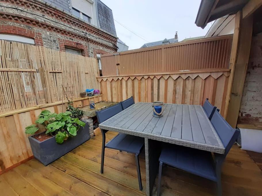 Yport, Maison De Pecheur Avec Jolie Terrasse. Buitenkant foto